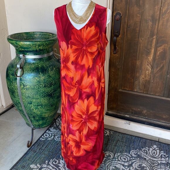 Karen Kane floral fully lined shift style dress size OX - Picture 2 of 11